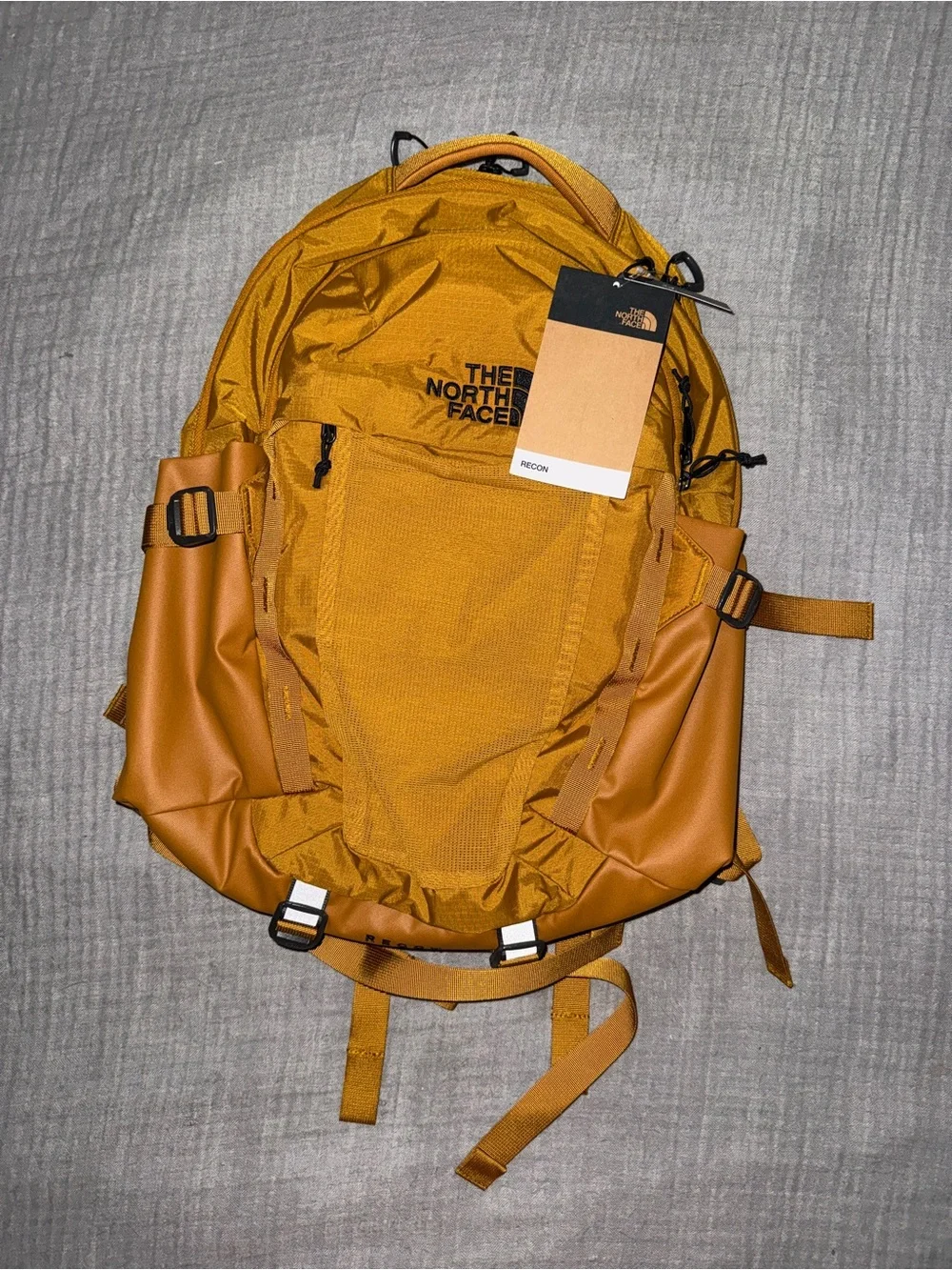 The North Face Recon Everyday Laptop Backpack - Daypack